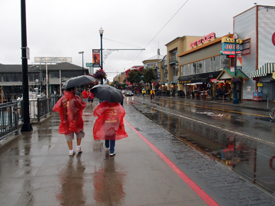 Red Raincoats, Fisherman's Wharf